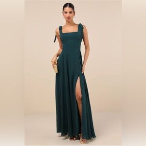 NWT Lulus Green Maxi Dress- Bridesmaid- Evening Gown-Event
